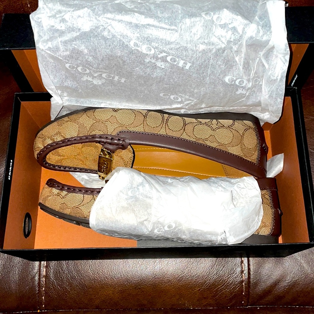 NEVER WORN Coach dress shoes